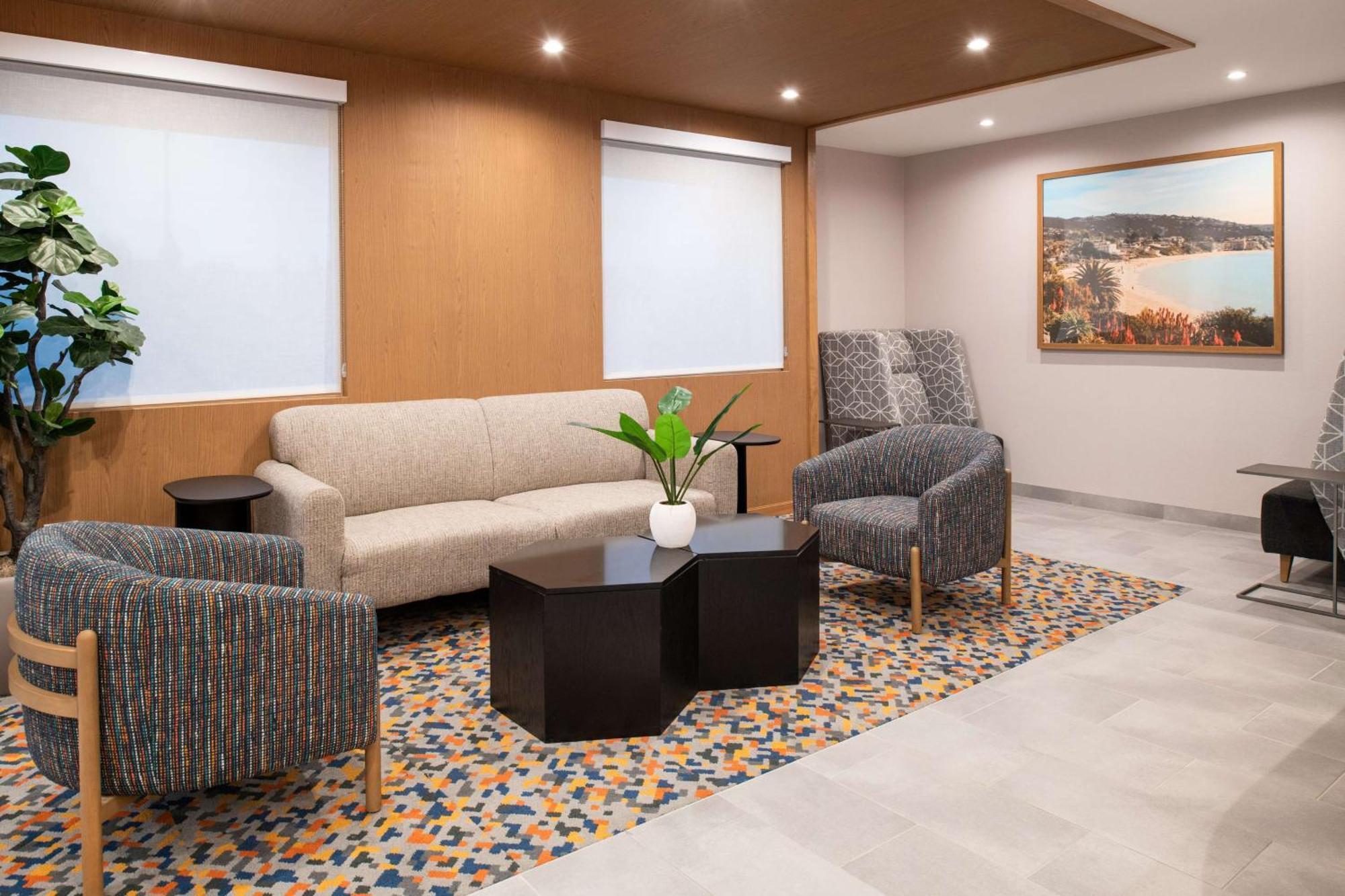 Hampton By Hilton Newport 2* Costa Mesa