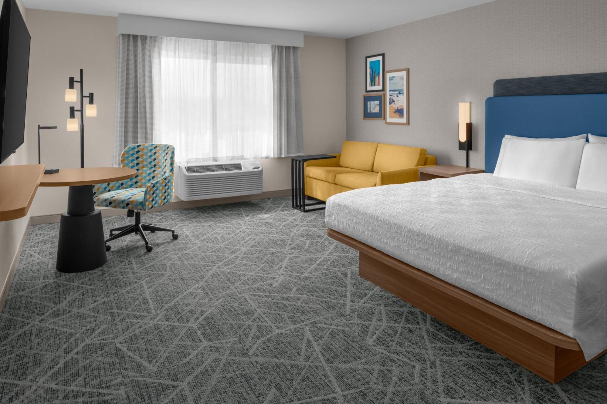 Hotel Hampton By Hilton Newport 2*